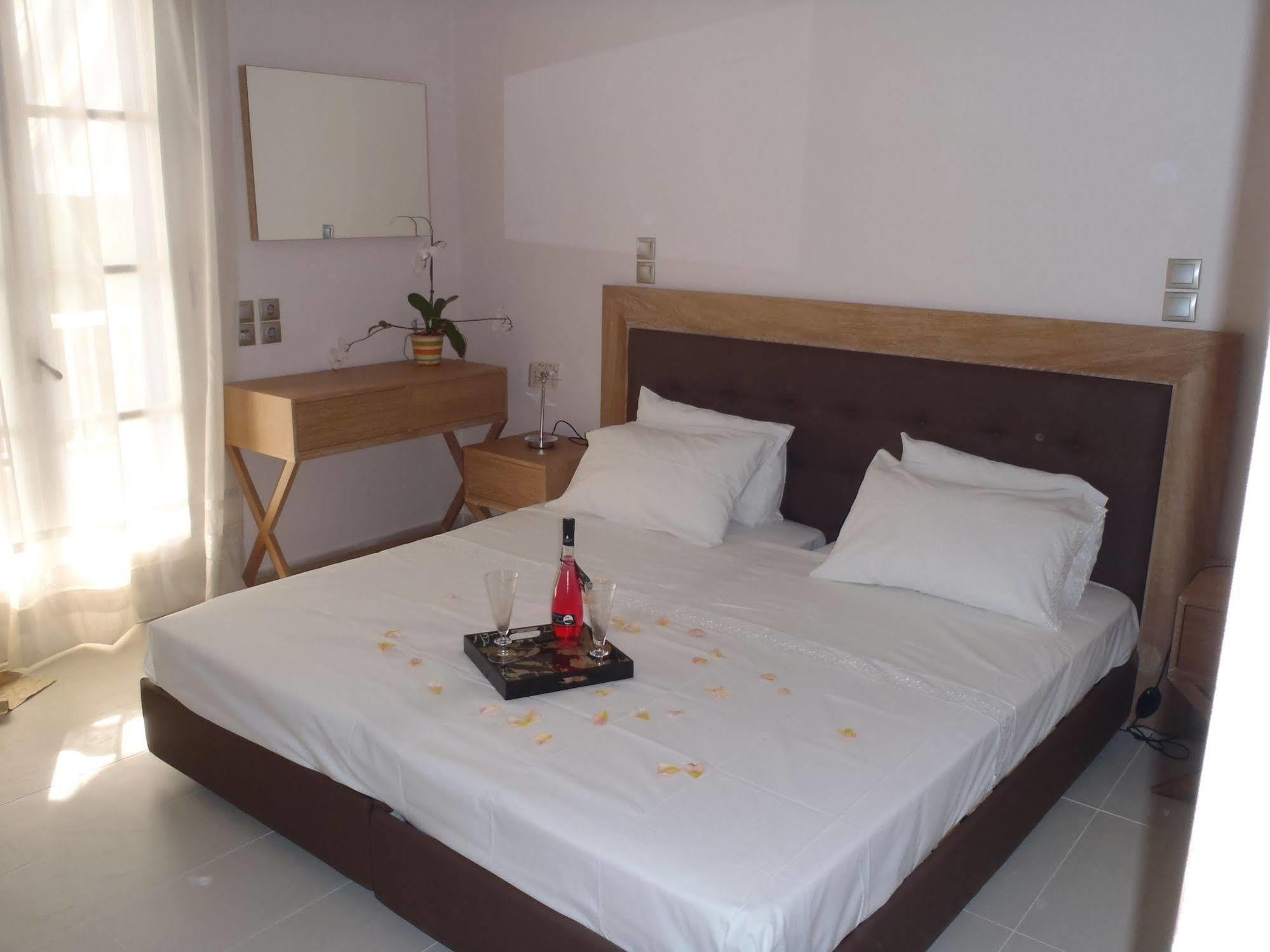 Ilioxenia Apartment Paralia Agias Foteinis Екстериор снимка